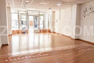 Local comercial en alquiler en Puerto de Garrucha en Garrucha