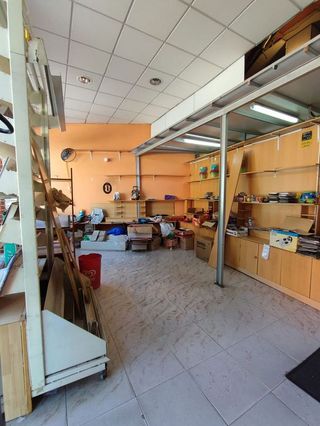 Local comercial en alquiler en Natahoyo en Gijón