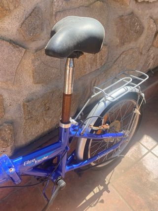 Bicicleta plegable azul