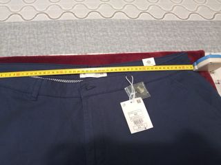 Pantalón chino azul