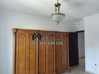 Piso en venta en Olvera