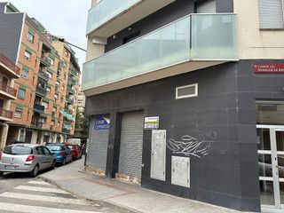 Local comercial en alquiler en Centre en Reus