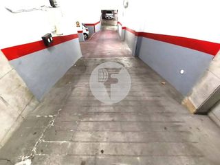 Garaje en venta en Ca n'Aurell en Terrassa