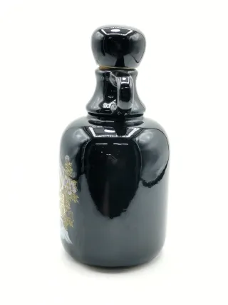 Botella para licor con bonitos motivos orientales