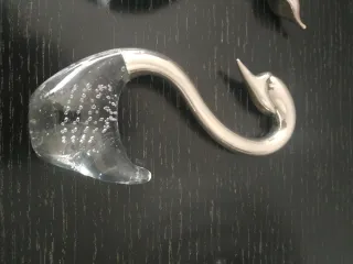 Figuras Cisnes cristal y metal