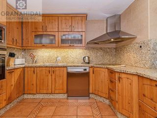 Casa adosada en venta en Peligros