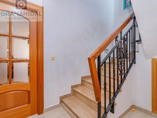 Casa adosada en venta en Peligros