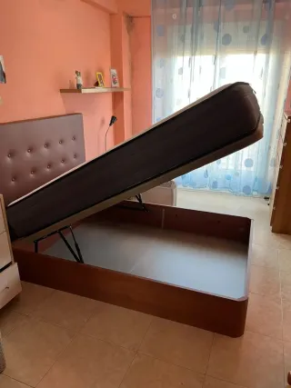 Canapés y colchones nuevos