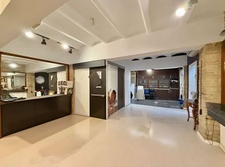 Local comercial en alquiler en Gavarra en Cornellà de Llobregat