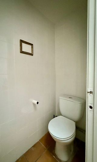 Local comercial en alquiler en Gavarra en Cornellà de Llobregat