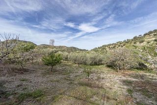 Cortijo en venta en Barrio de la Vega en Monachil