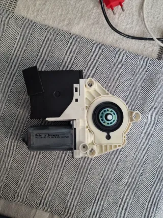 Motor elevalunas VW Passat TDI Siemens