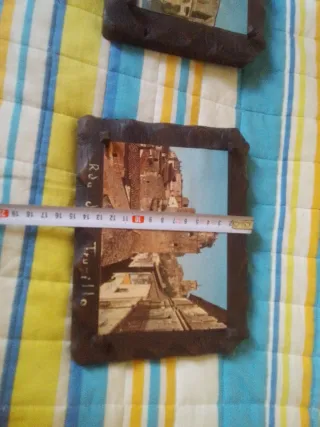 Cuadros vintage de papel y madera