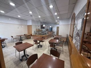 Local comercial en alquiler en El Poble Sec en Igualada