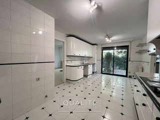 Casa adosada en alquiler en Piovera - Conde Orgaz en Madrid