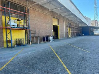 Nave industrial en alquiler en Lavadores en Vigo