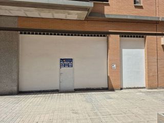 Local comercial en alquiler en Ciudad Jardín - Tagarete - El Zapillo en Almería
