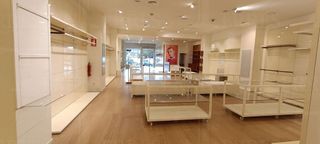 Local comercial en alquiler en Vall d´Uixó (la)