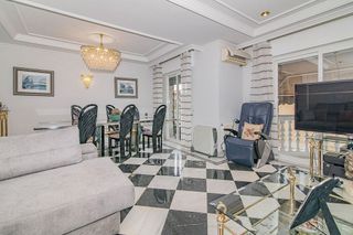 Chalet en venta en Maracena