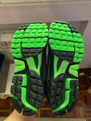 Nike Vomero 5