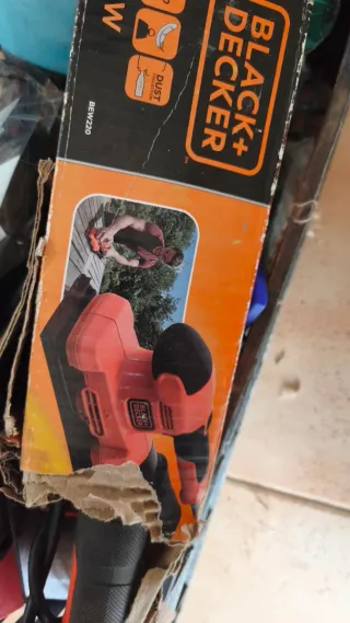 Lijadora Black+Decker BEW220