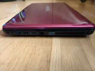 Portatile Toshiba Satellite C855-1T5