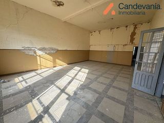 Local comercial en venta en Zuera