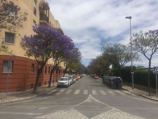 Garaje en venta en Oeste en Jerez de la Frontera