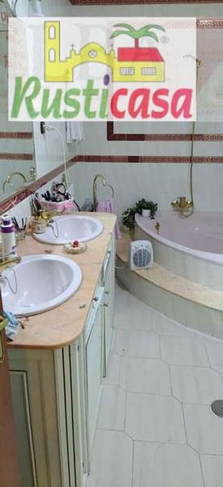 Piso en venta en Bailén