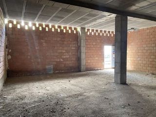 Local comercial en venta en Huércal de Almería