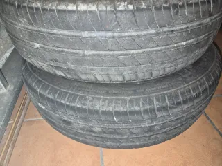 Neumáticos 175/65/14 86T Usados