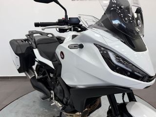 Honda NT 1100 2024 Blanca