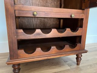 Mueble botellero vinoteca madera y cristal