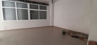 Local comercial en venta en Riudoms