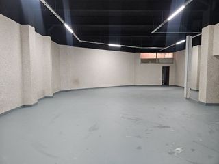 Local comercial en alquiler en Centre en Reus