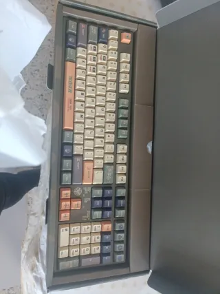 Teclado Mecánico Varmilo Air Warrior