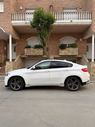 BMW X6 4.0d 2012