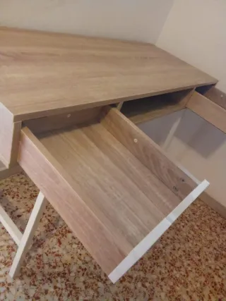 Mueble de madera