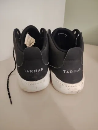 Zapatillas Baloncesto Tarmak Negras