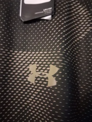 Camisa Under Armour Verde Talla XL