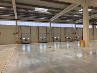 Nave industrial en alquiler en Santa Perpètua de Mogoda