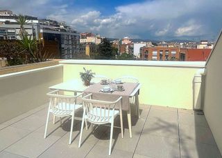 Piso en alquiler en El Camp de l'Arpa del Clot en Barcelona