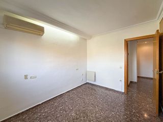 Piso en venta en La Creu del Grau en Valencia