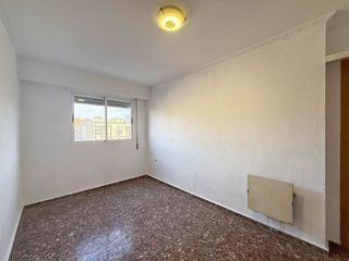 Piso en venta en La Creu del Grau en Valencia