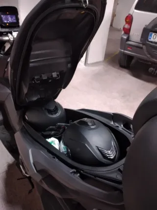 Honda ADV Gris Perla Seminueva