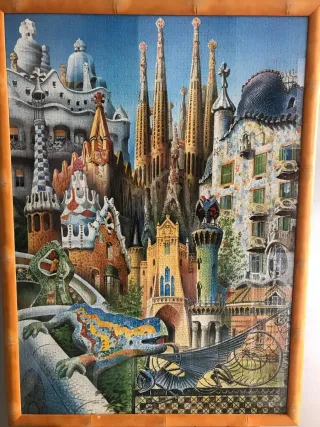 Cuadro Puzzle Gaudí Cristal Madera