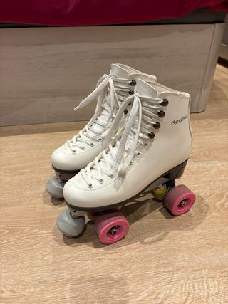 Patines artísticos blancos 4 ruedas talla 37-38.