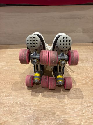 Patines artísticos blancos 4 ruedas talla 37-38.