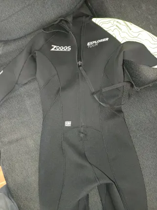 Traje de neopreno Zoggs talla M