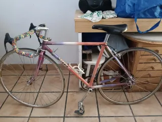 Bicicleta de carretera VITORIA